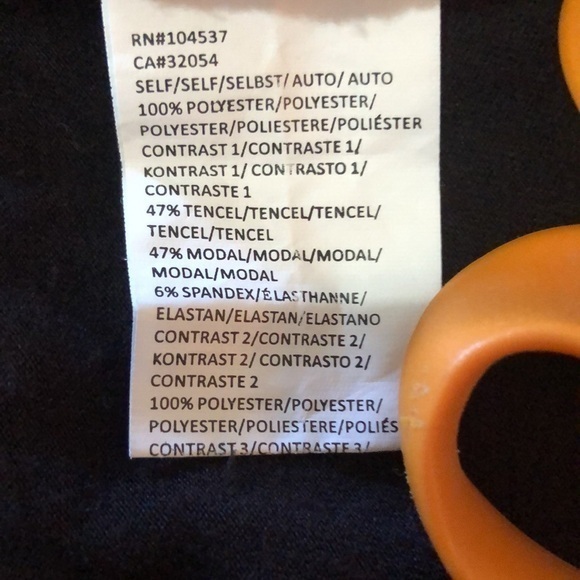 Tiny by Anthropologie size M sleeveless top embroidered black and white - Picture 9 of 9